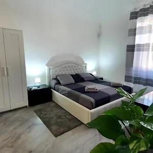 Cris Guest house