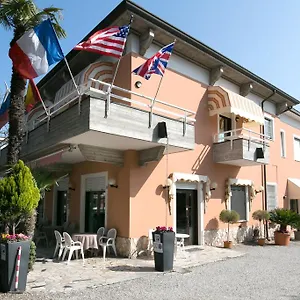 https://hotel-olimpia-colombare-di-sirmione.it-lombardy.com